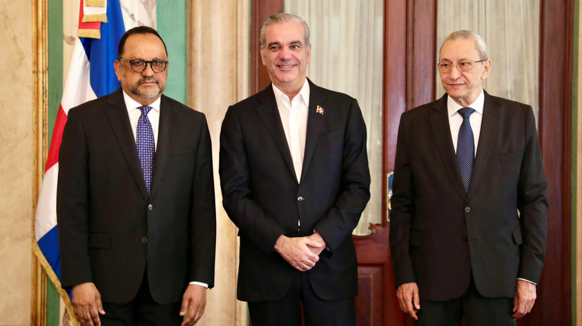 Screenshot 2026-01-09 at 12-14-41 Presidente Abinader juramenta a Antoliano Peralta como ministro de Justicia y a Jorge Subero Isa como consultor jurídico Presidencia de la República Dominicana